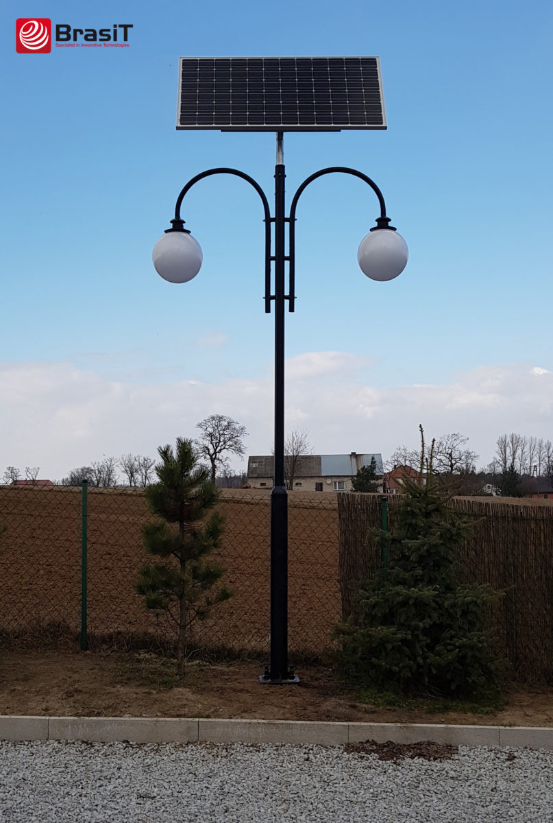 Solarna lampa parkowa
