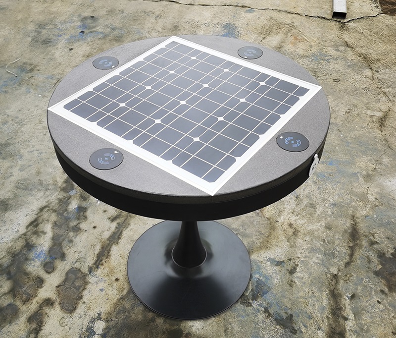 Miejski stolik solarny MSS02