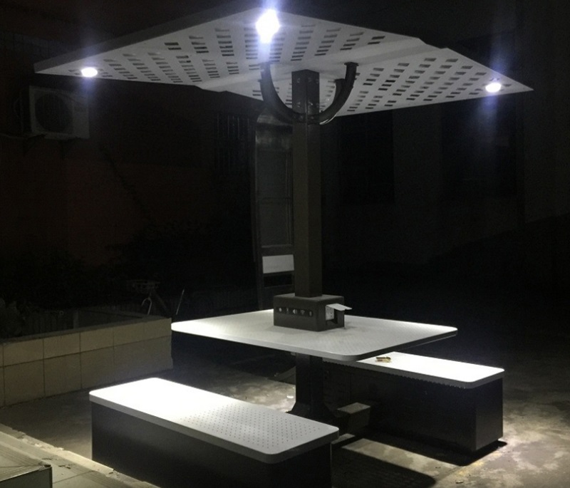 Solarna ławka piknikowa sSEC13 noc